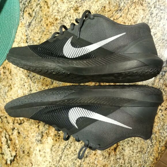 Nike Men's Retaliation Cross Training 917707-001 (Size 11 US) Pre-Owned - Great! - Picture 7 of 12